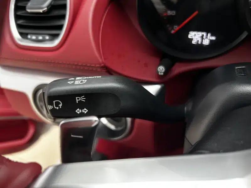 2023 Porsche 718 Boxster Style Edition 2.0T — миниатюра 19