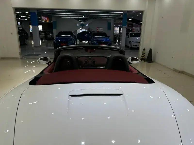 2018 Porsche 718 Boxster 2.0T — миниатюра 10