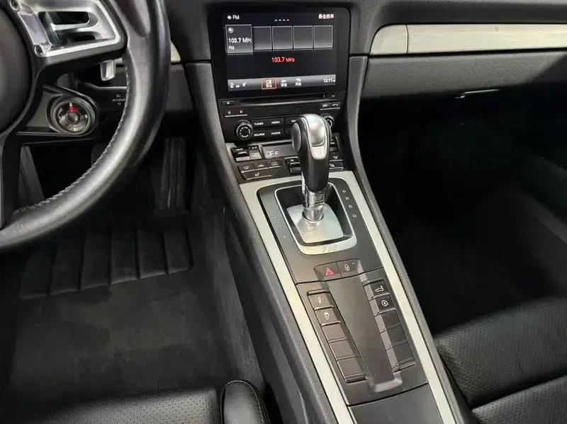 Porsche 718 Cayman 2016 2.0T — миниатюра 10