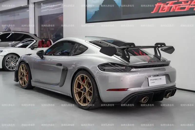 Porsche 718 2022 Cayman GT4 RS 4.0L — миниатюра 5