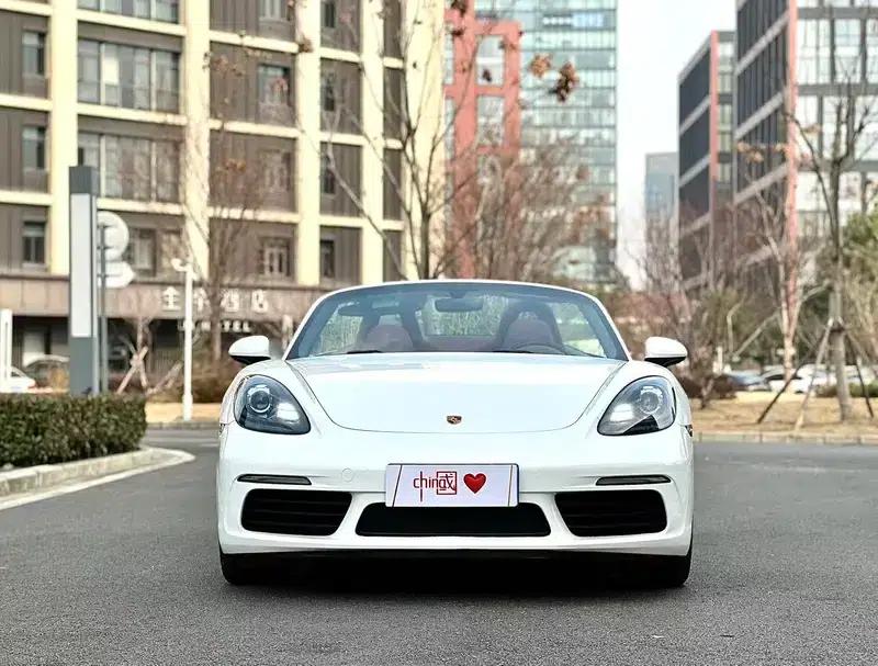 2020 Porsche 718 Boxster 2.0T — миниатюра 2