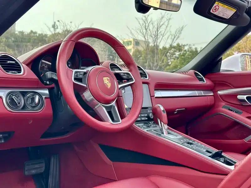 2020 Porsche 718 Boxster 2.0T — миниатюра 12