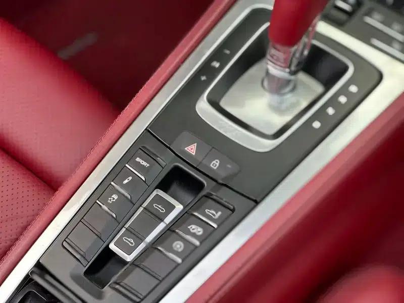 2020 Porsche 718 Boxster 2.0T — миниатюра 6