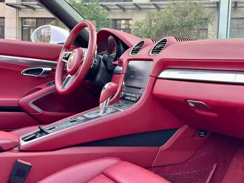 2020 Porsche 718 Boxster 2.0T — миниатюра 9