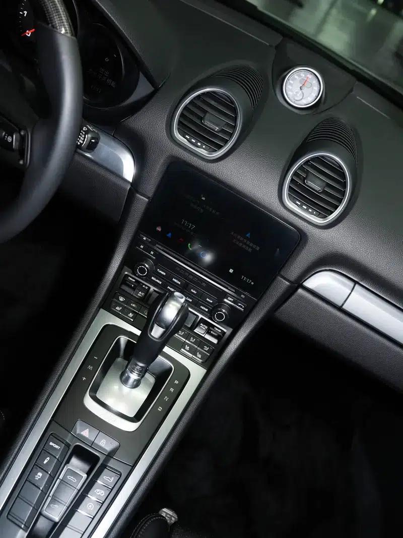 2020 Porsche 718 Boxster 2.0T — миниатюра 12