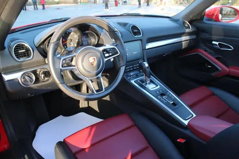 2022 Porsche 718 Boxster 2.0T — миниатюра 11