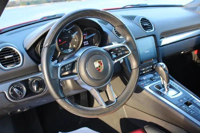 2022 Porsche 718 Boxster 2.0T — миниатюра 13