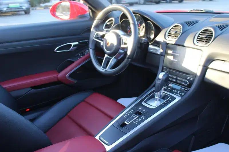 2022 Porsche 718 Boxster 2.0T — миниатюра 18