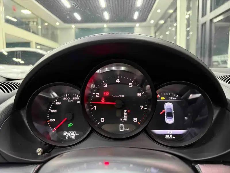 2018 Porsche 718 Boxster 2.0T — миниатюра 9