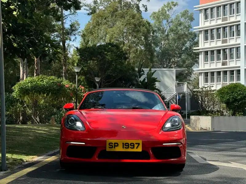 2016 Porsche 718 Boxster 2.0T — миниатюра 2