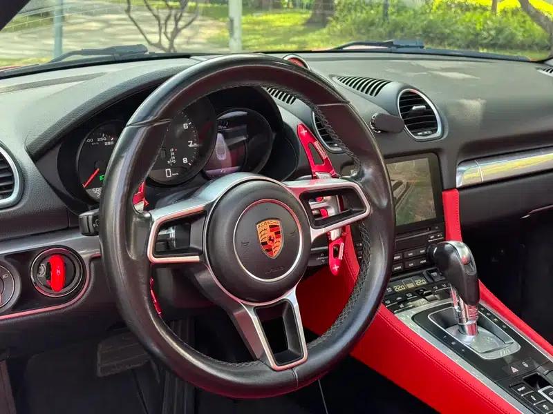2016 Porsche 718 Boxster 2.0T — миниатюра 20