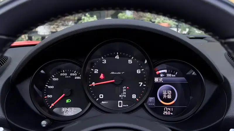 2019 Porsche 718 Boxster T — миниатюра 29