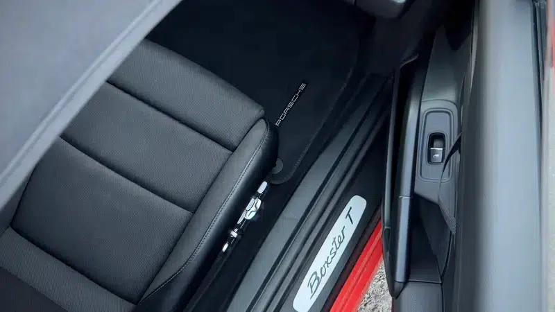 2019 Porsche 718 Boxster T — миниатюра 9