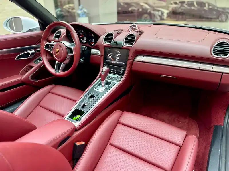 2022 Porsche 718 Boxster 2.0T — миниатюра 10