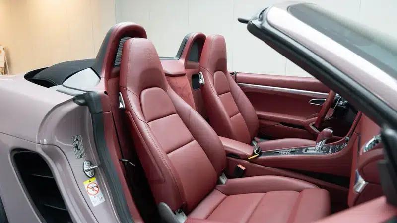 2023 Porsche 718 Boxster 2.0T — миниатюра 16