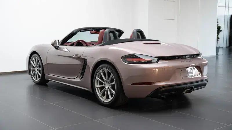2023 Porsche 718 Boxster 2.0T — миниатюра 5