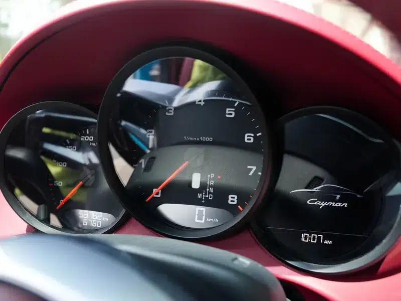 Porsche 718 Cayman 2018 2.0T — миниатюра 11