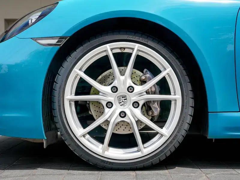 Porsche 718 Cayman 2018 2.0T — миниатюра 5