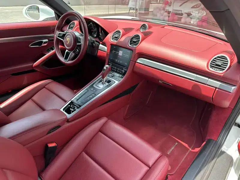 Porsche 718 Cayman 2023 2.0T — миниатюра 9