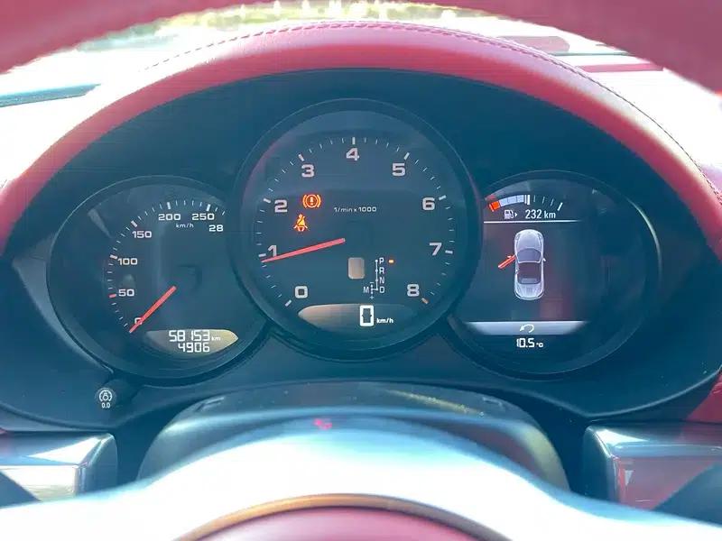 2016 Porsche 718 Boxster 2.0T — миниатюра 9