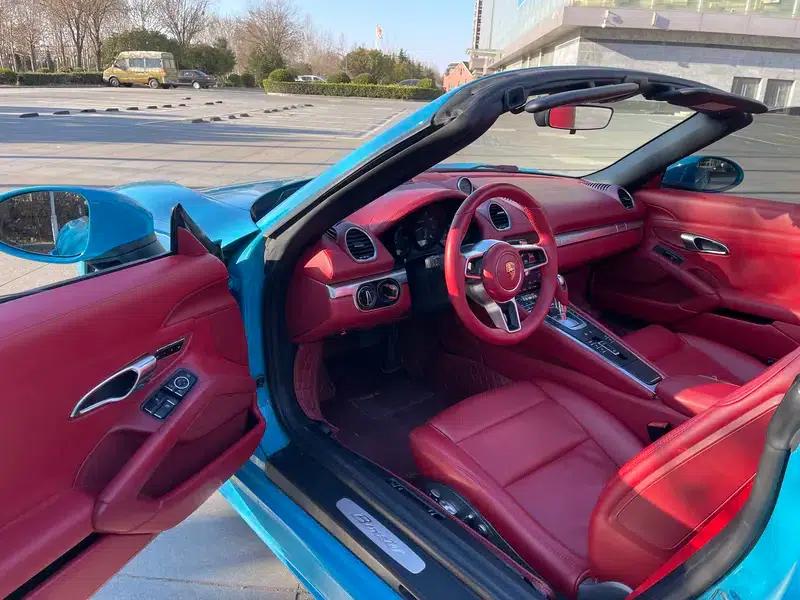 2016 Porsche 718 Boxster 2.0T — миниатюра 10
