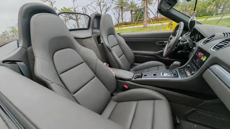 2023 Porsche 718 Boxster Style Edition 2.0T — миниатюра 32
