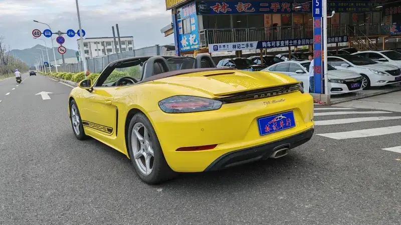 2023 Porsche 718 Boxster Style Edition 2.0T — миниатюра 5