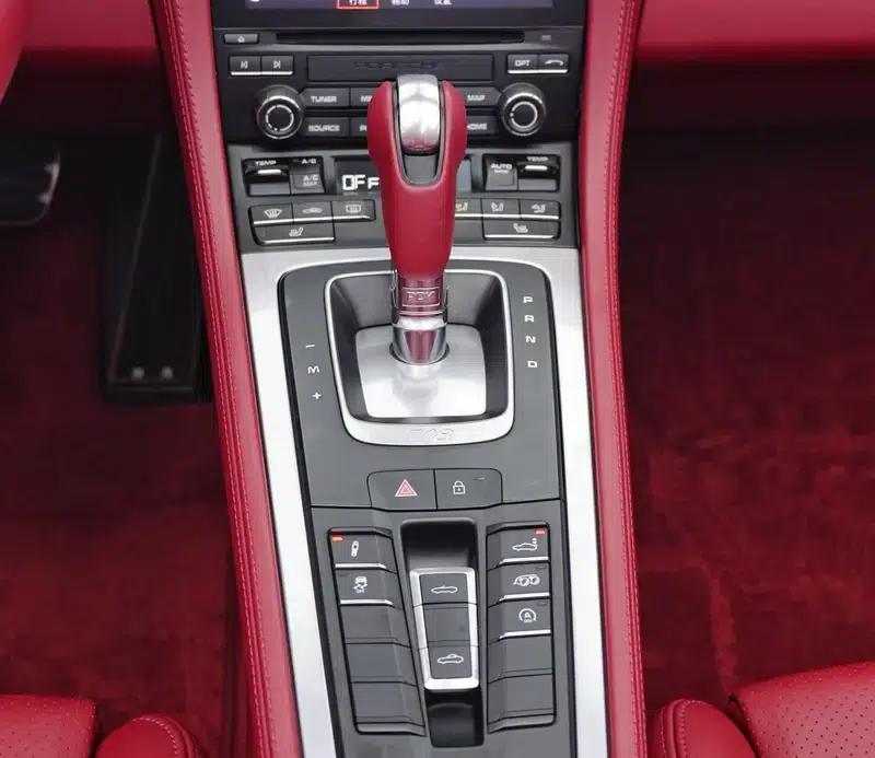 2020 Porsche 718 Boxster S 2.5T — миниатюра 12