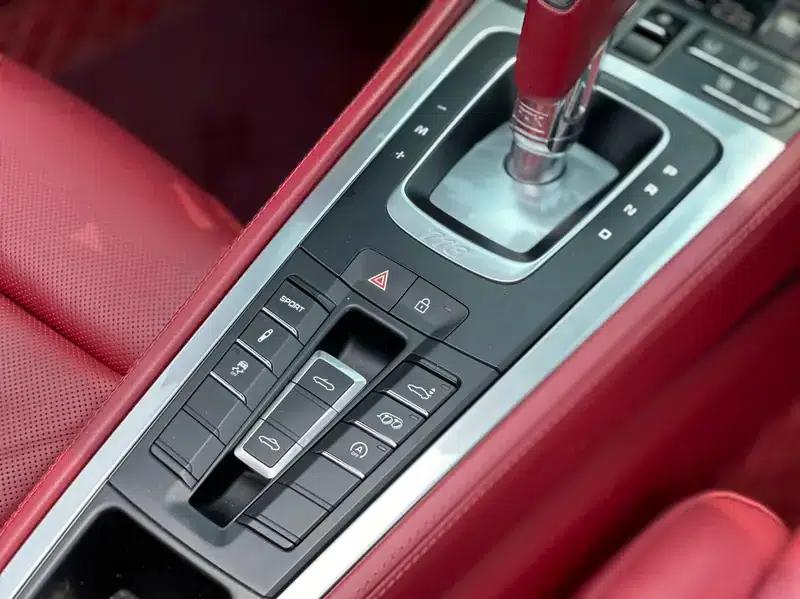 2022 Porsche 718 Boxster 2.0T — миниатюра 14
