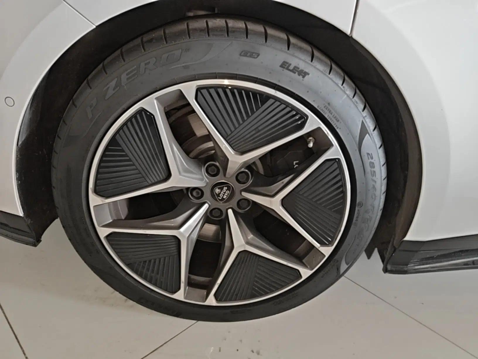 Lotus EMEYA 2024 EMEYA L+ — миниатюра 16