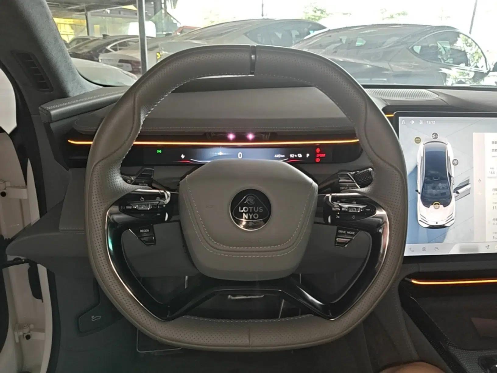 Lotus EMEYA 2024 EMEYA L+ — миниатюра 18