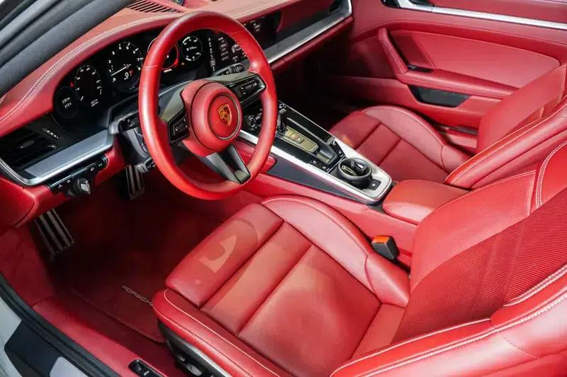 Porsche 911 2020 Carrera 4 3.0T — миниатюра 21