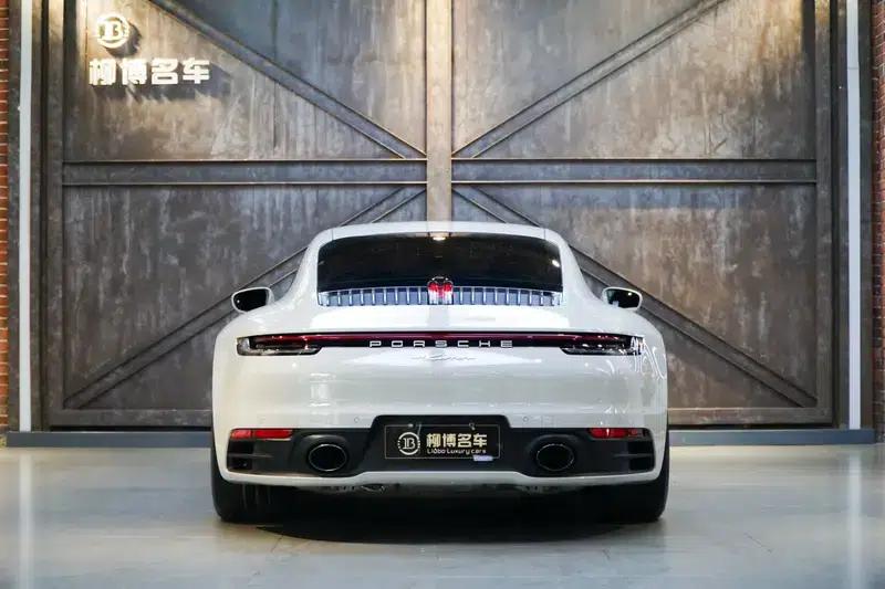 Porsche 911 2020 Carrera 4 3.0T — миниатюра 5