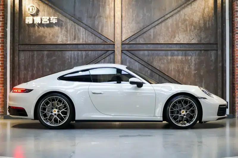Porsche 911 2020 Carrera 4 3.0T — миниатюра 6