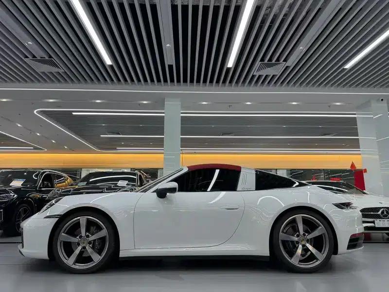 2022 Porsche 911 Targa 4 3.0T — миниатюра 3