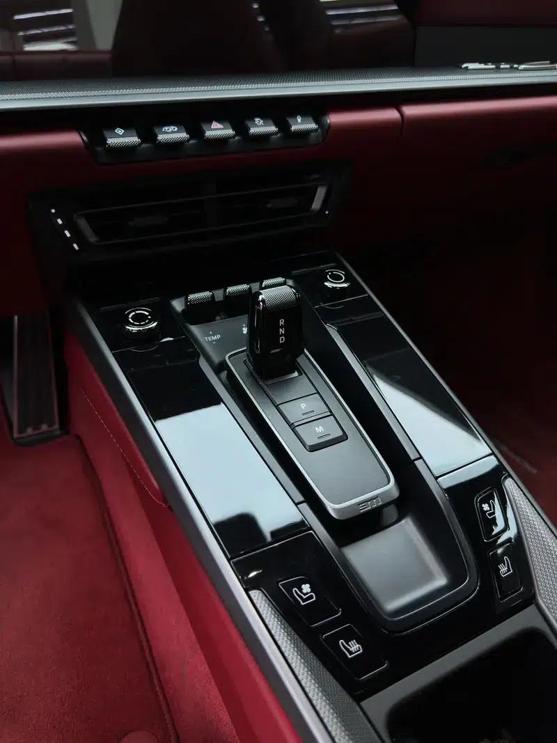 2023 Porsche 911 Carrera 3.0T — миниатюра 16