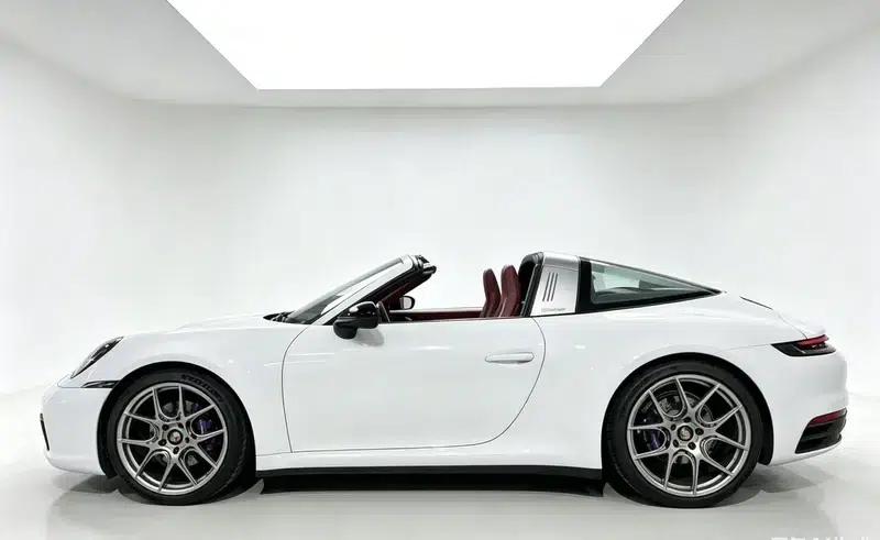2023 Porsche 911 Targa 4 3.0T — миниатюра 3