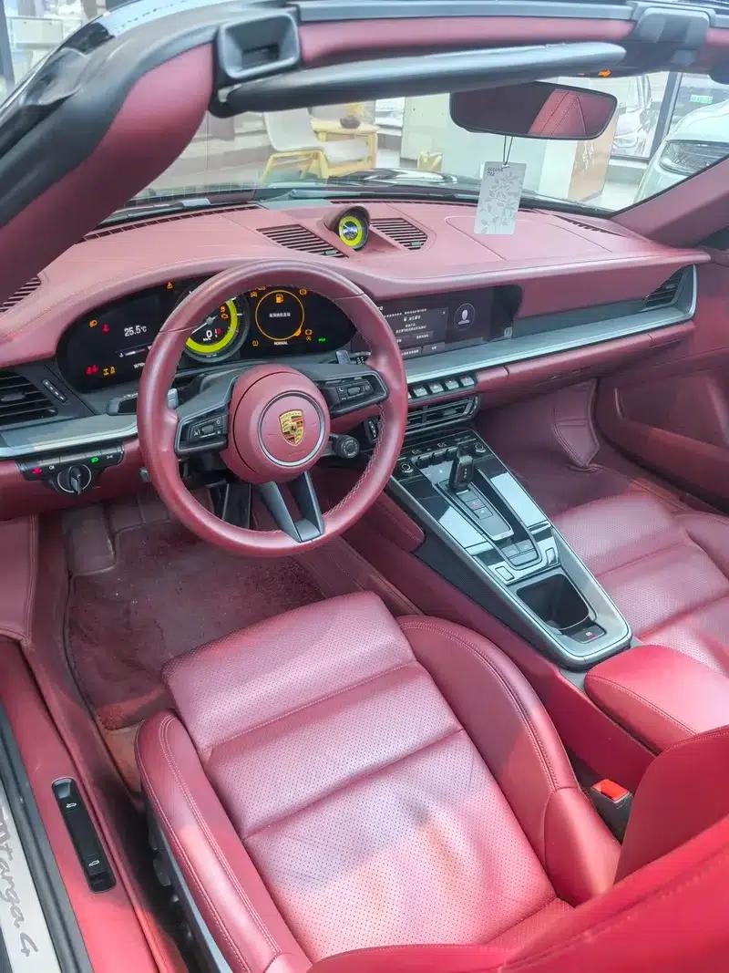 2023 Porsche 911 Targa 4 3.0T — миниатюра 10