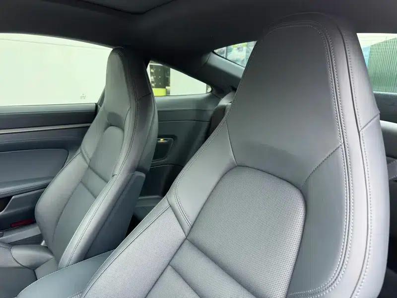 2022 Porsche 911 Carrera 3.0T — миниатюра 20