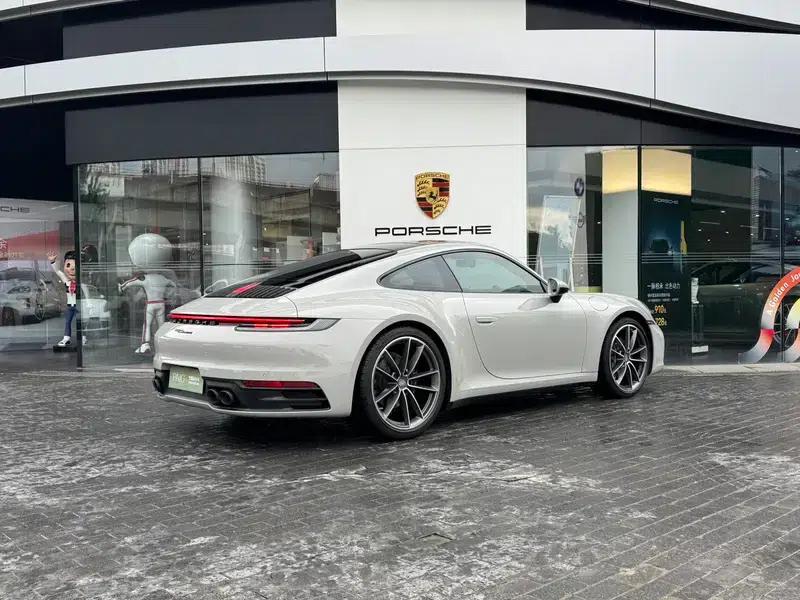2022 Porsche 911 Carrera 3.0T — миниатюра 7