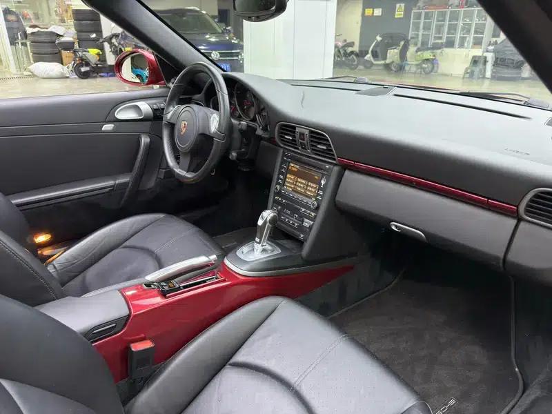 2010 Porsche 911 Carrera 4 Cabriolet 3.6L — миниатюра 12