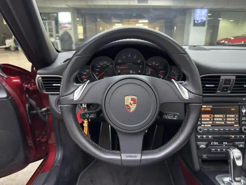 2010 Porsche 911 Carrera 4 Cabriolet 3.6L — миниатюра 14