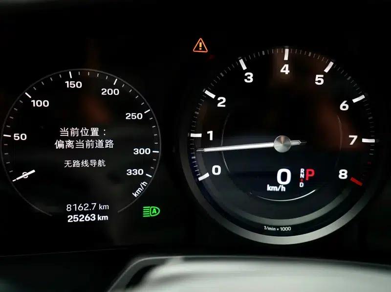2022 Porsche 911 Carrera 3.0T — миниатюра 11