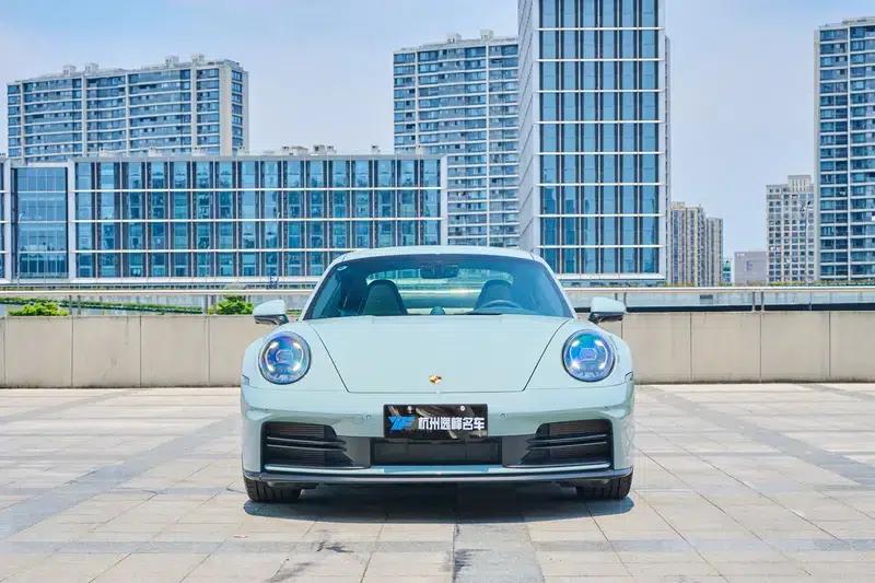 2025 Porsche 911 Carrera 3.0T — миниатюра 2
