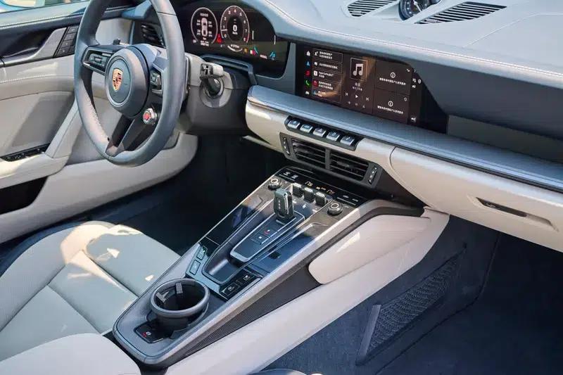 2025 Porsche 911 Carrera 3.0T — миниатюра 16