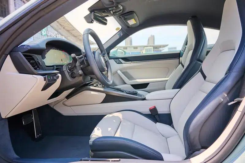 2025 Porsche 911 Carrera 3.0T — миниатюра 18