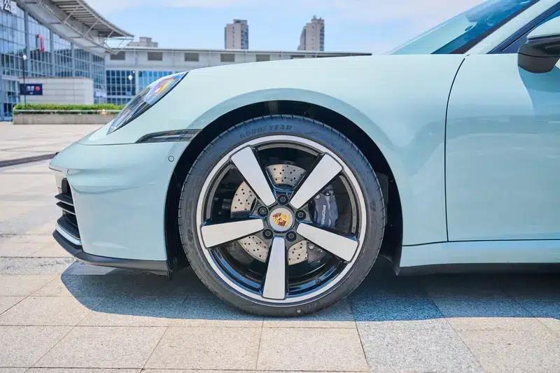 2025 Porsche 911 Carrera 3.0T — миниатюра 9