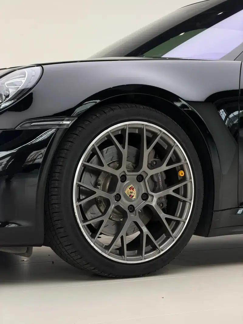 Porsche 911 2020 Carrera 3.0T — миниатюра 11