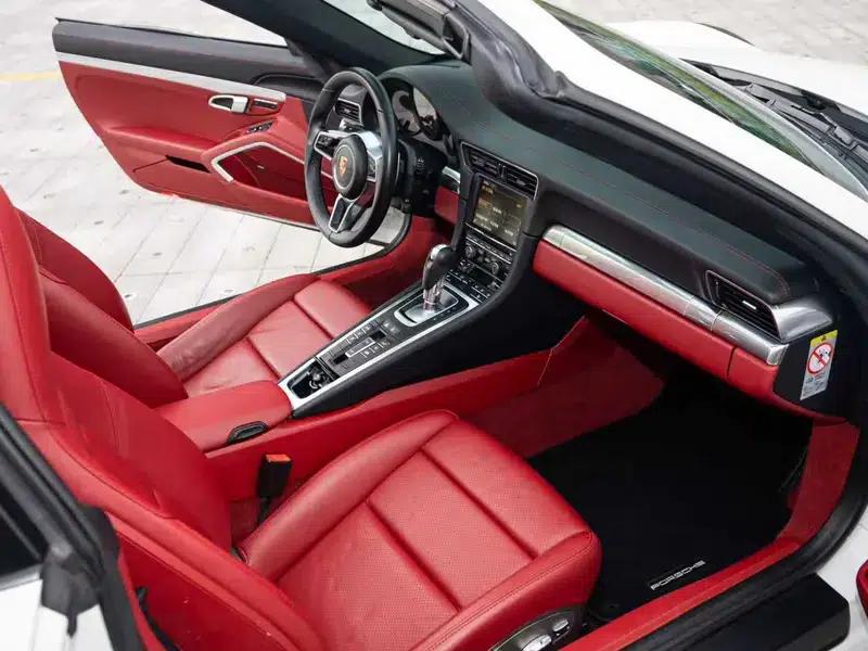 2014 Porsche 911 Targa 4 3.4L — миниатюра 12