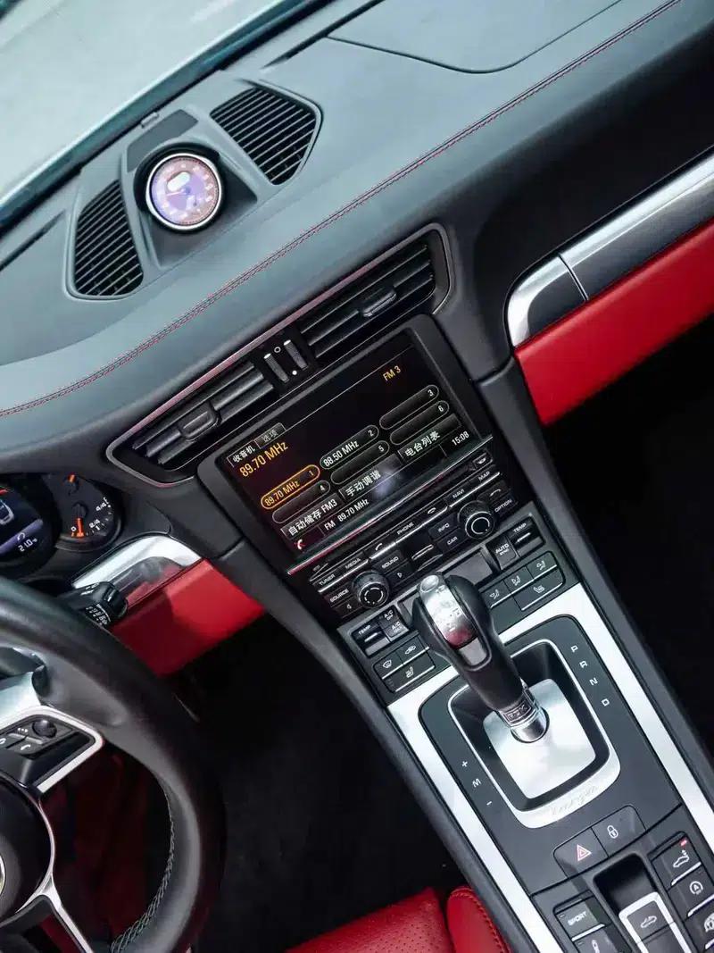 2014 Porsche 911 Targa 4 3.4L — миниатюра 14